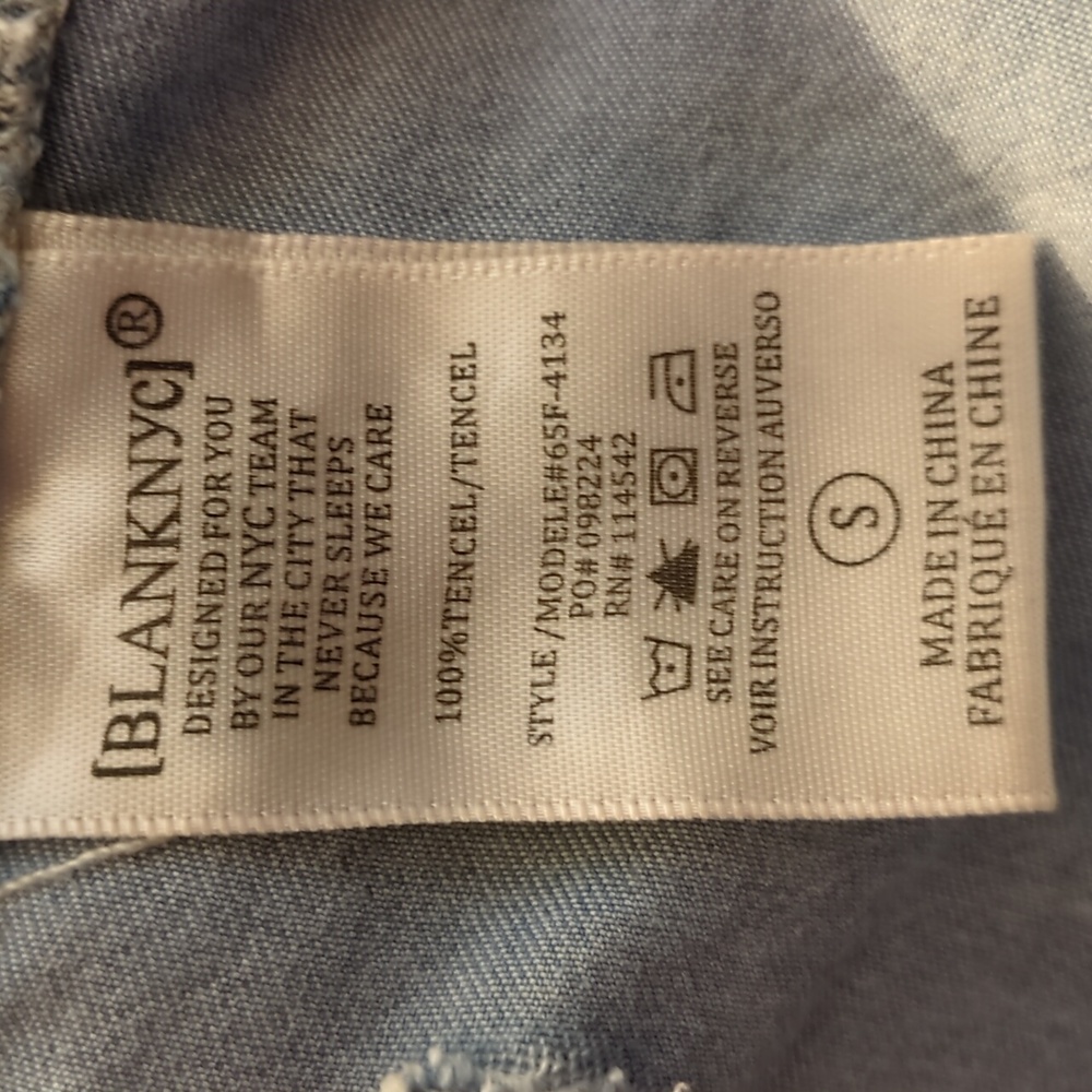 BlankNYC size S color light blue jeans - Picture 4 of 5